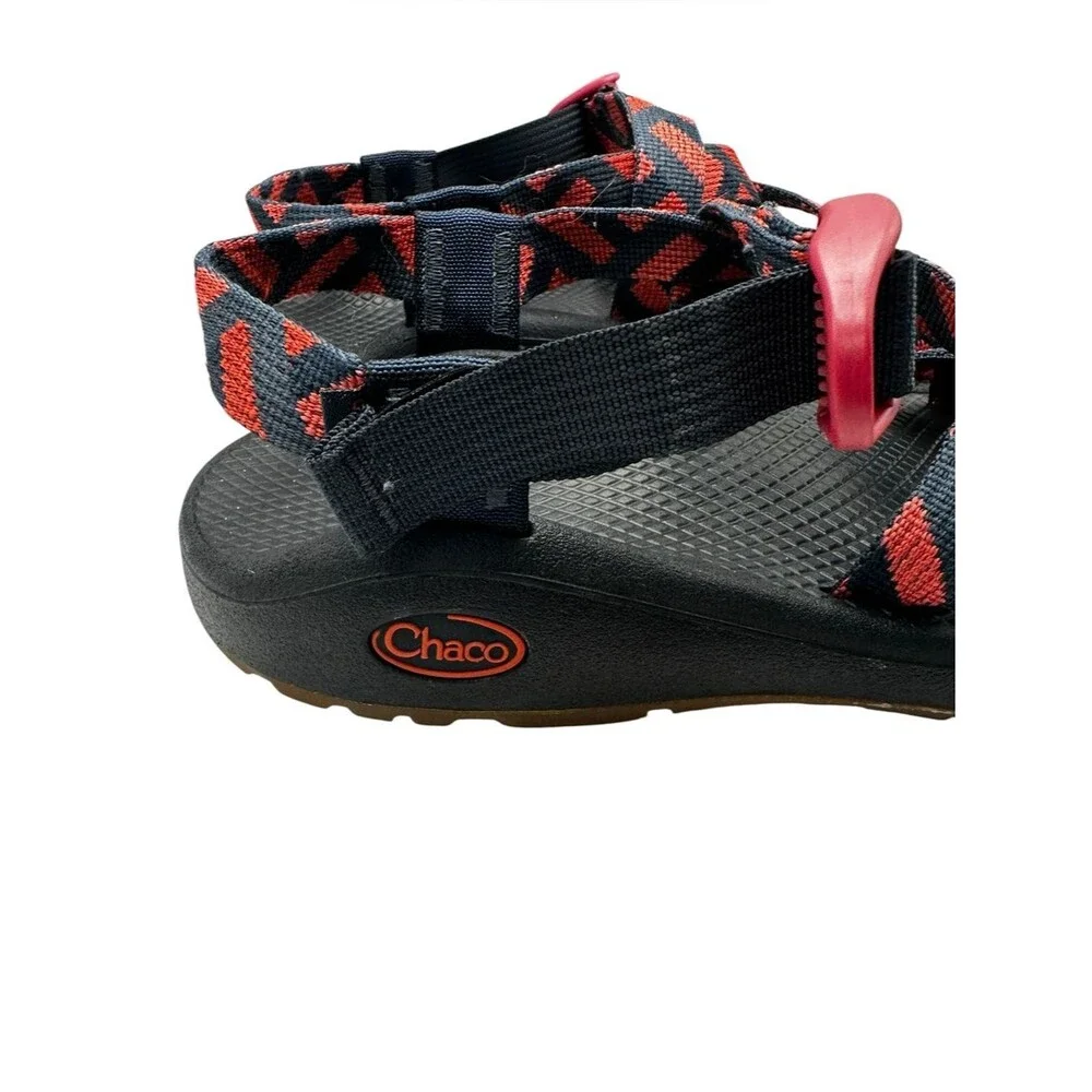 Chaco Z/2 Classic Sandals Womens 7 Salmon Pink Navy Toe Loop Hiking Trail